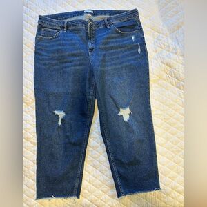 Women's Distressed Straight Ankle Jeans